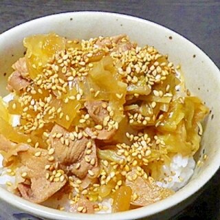 春キャベツで甘味たっぷり「キャベツ豚丼」